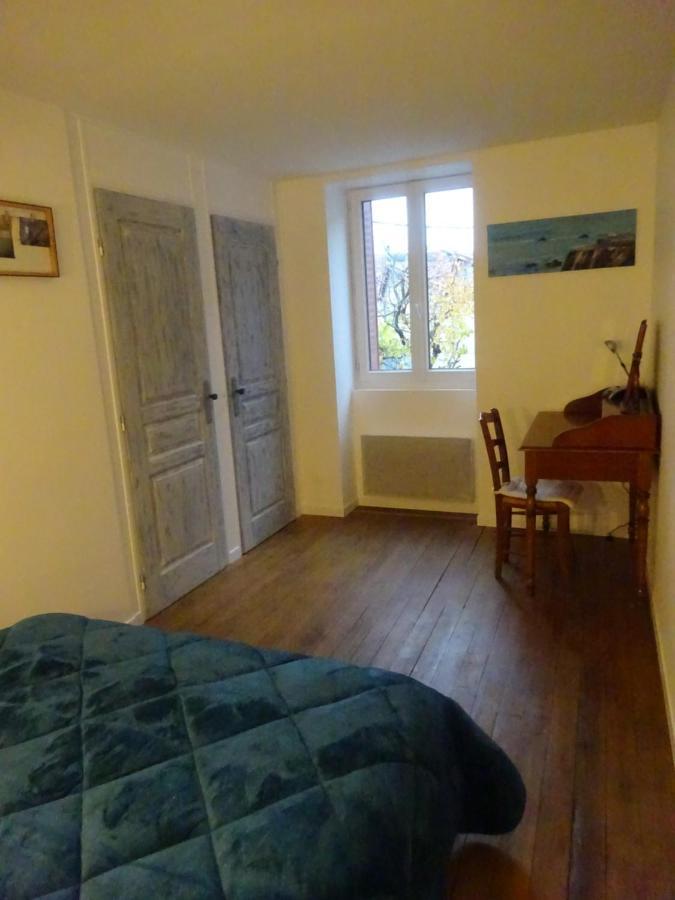 Chatte : Agreable Maison De Rue Dış mekan fotoğraf